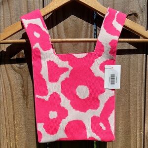 Boutique Pink and White Floral Knit Bag Nwt New